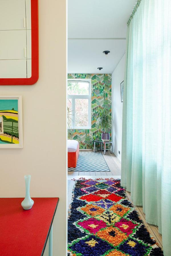 Island In Island, Boutique, Design Et Vintage * Namen